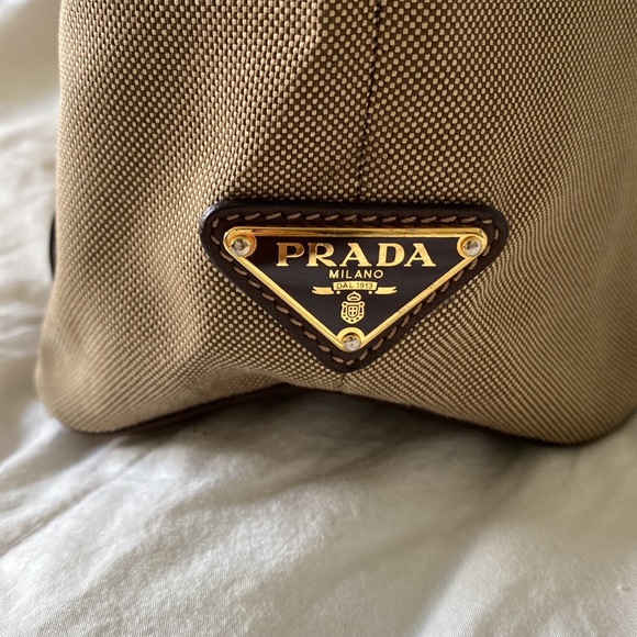 “GREAT HOLIDAY GIFT”🎁 Prada canvas/leather satchel - Picture 6 of 7